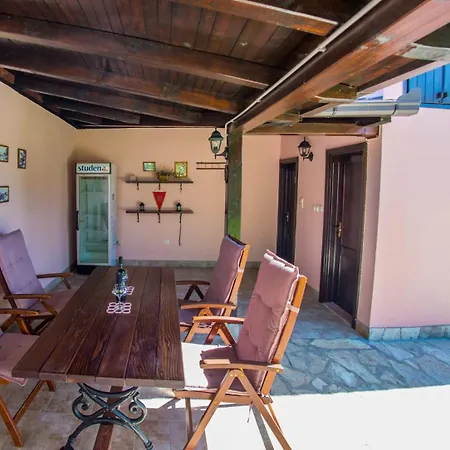 فيلة Sunny Retreat *